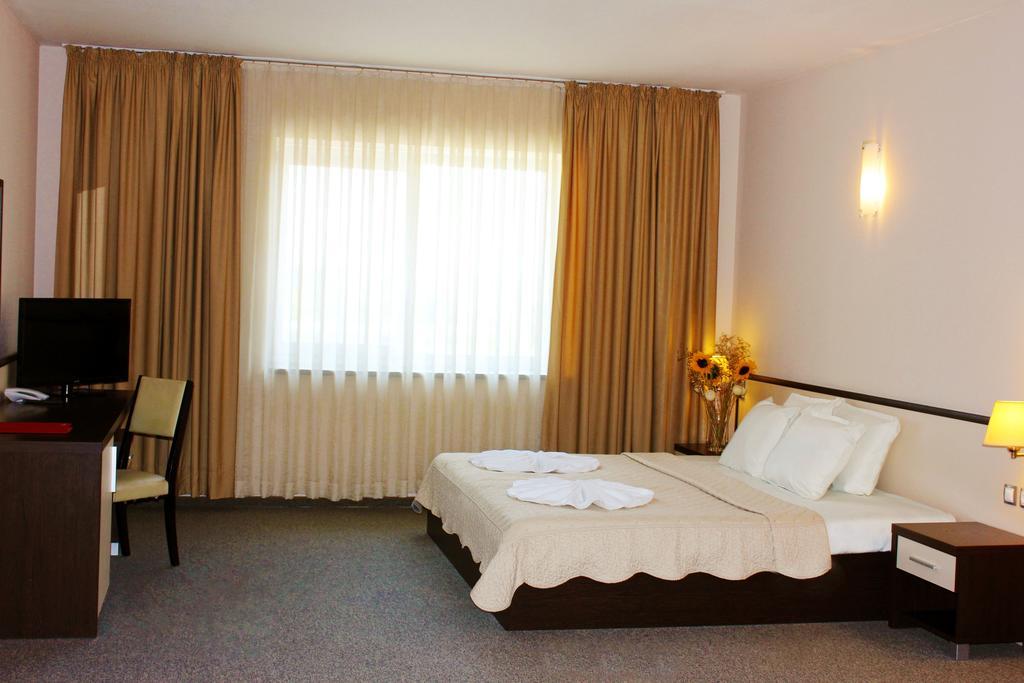 Kendros Hotel Plovdiv Habitación foto